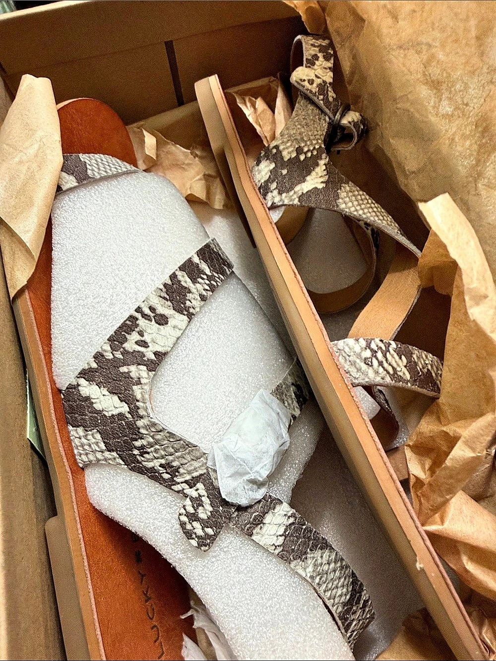 Lucky Brand Alexcia Snake Print Sandals Gray & Brown US 9M